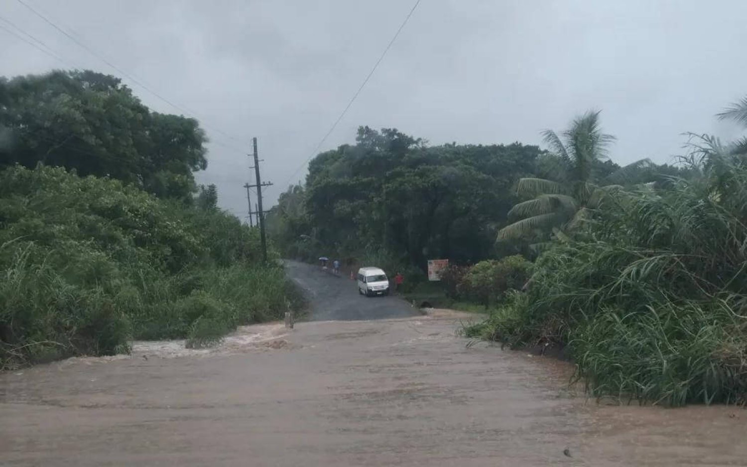 Tropical Cyclone Urmil caused major flooding in parts of Fiji, leading to road closures and power outages (Source: https://www.rnz.co.nz/international/pacific-news/588332/urmil-causes-flooding-power-outages-in-fiji).