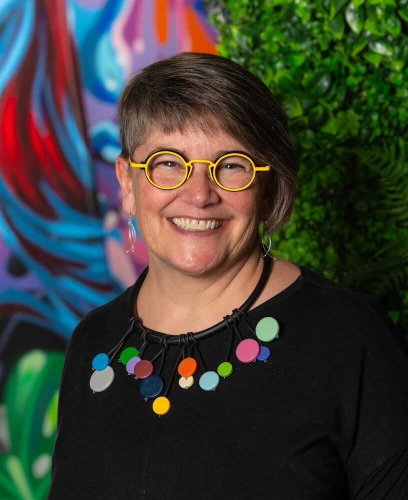 Headshot photo of Veronica